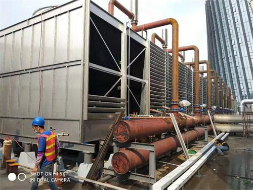 開式冷卻塔與閉式冷卻塔在原理上的區(qū)別(閉式冷卻塔