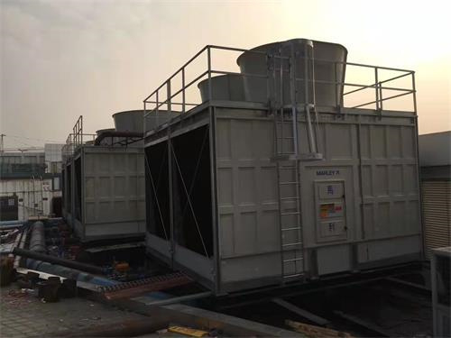 廣東冷卻塔廠家如何解決玻璃鋼冷卻塔防凍的方法(廣東玻璃鋼閉式冷卻塔定做)