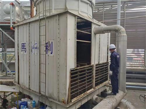 開式冷卻塔點滴式填料的制作過程(開式逆流冷卻塔)